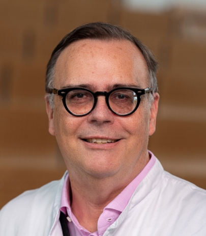 Gustavo B. Baretton