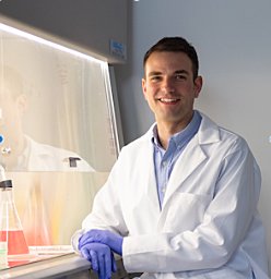 Tomas Gonzalez-Fernandez