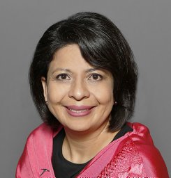 Natalia Villanueva-Rosales