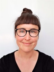 Nanike Esterhuizen