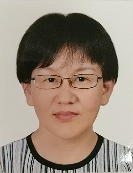 Yanqin Wang