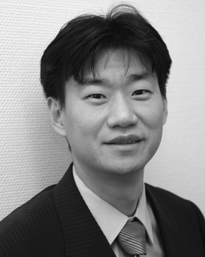 Hyung-Seok Lee
