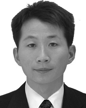 Zhiqiang Lü