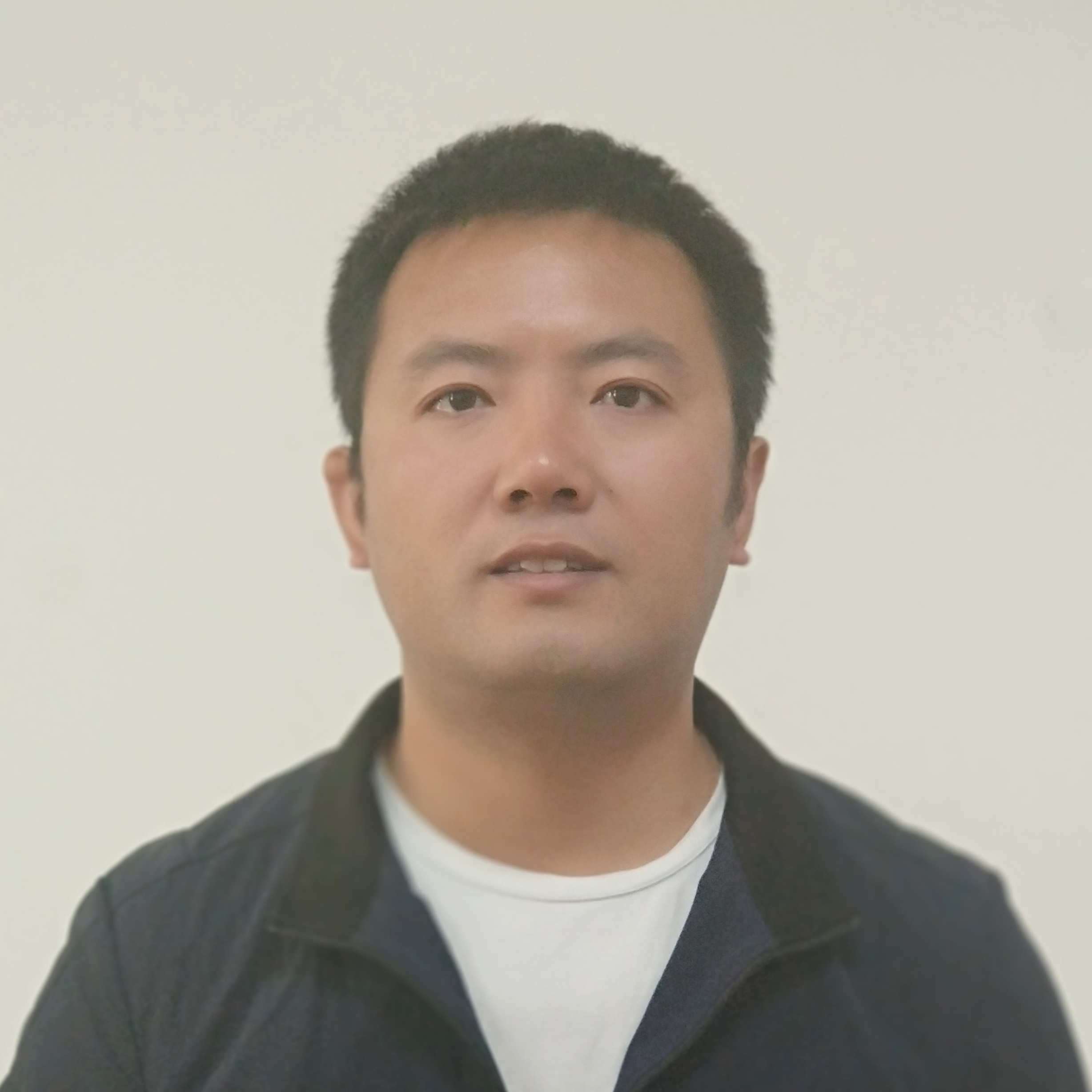 Xiaobin He