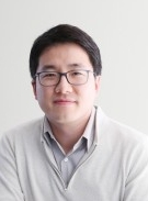 Eunho Yang