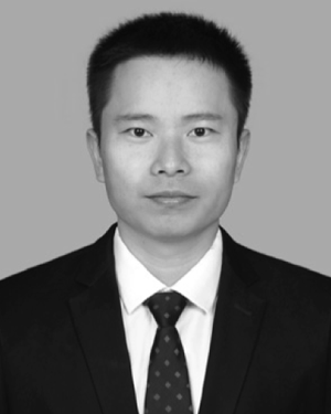 Zhijian Hu