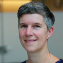 Nicole M de Roos