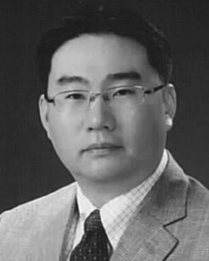 Hyo-Sang Lim