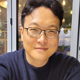 Je-Hyun Lee