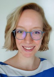 Roos M. Bakker