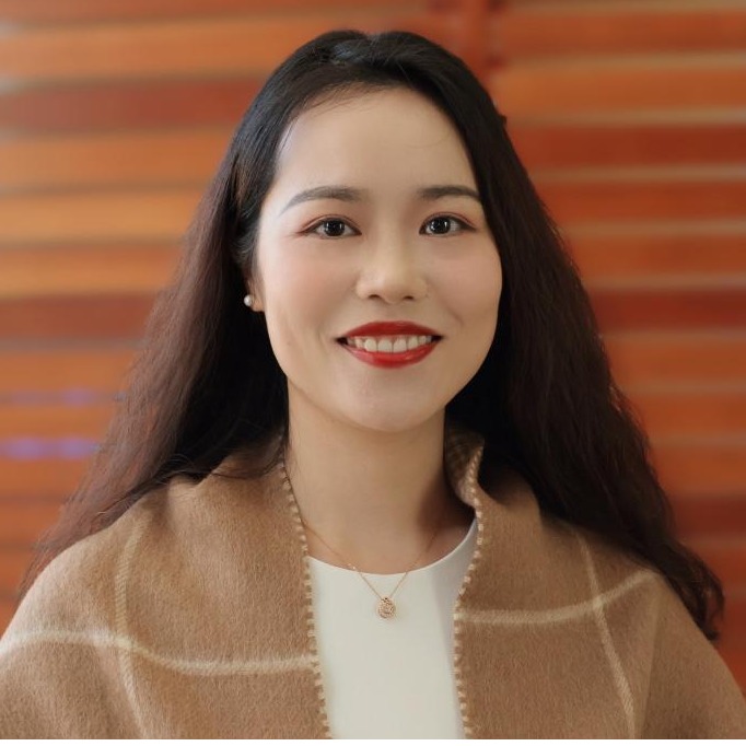Yanling Deng