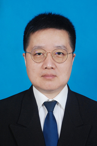 Xueyi Fang