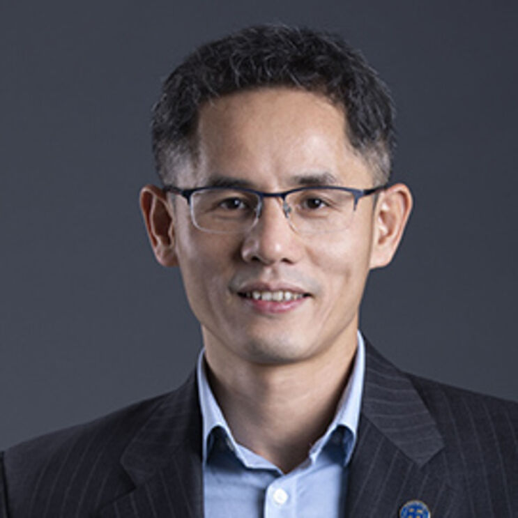 Kechun Zhang