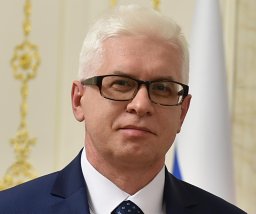 Oleg I. Gnezdilov