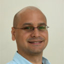 Nestor J Oviedo
