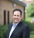 Eric H. Schumacher (Eric Schumacher)