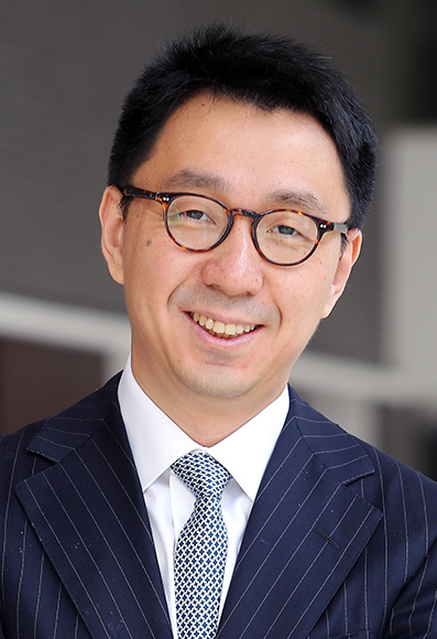 Ying Zhang