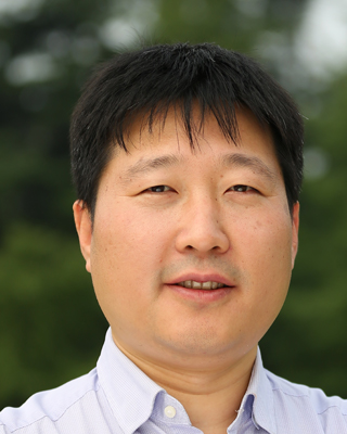 Dong Li