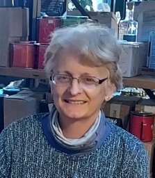 Diana K Hews