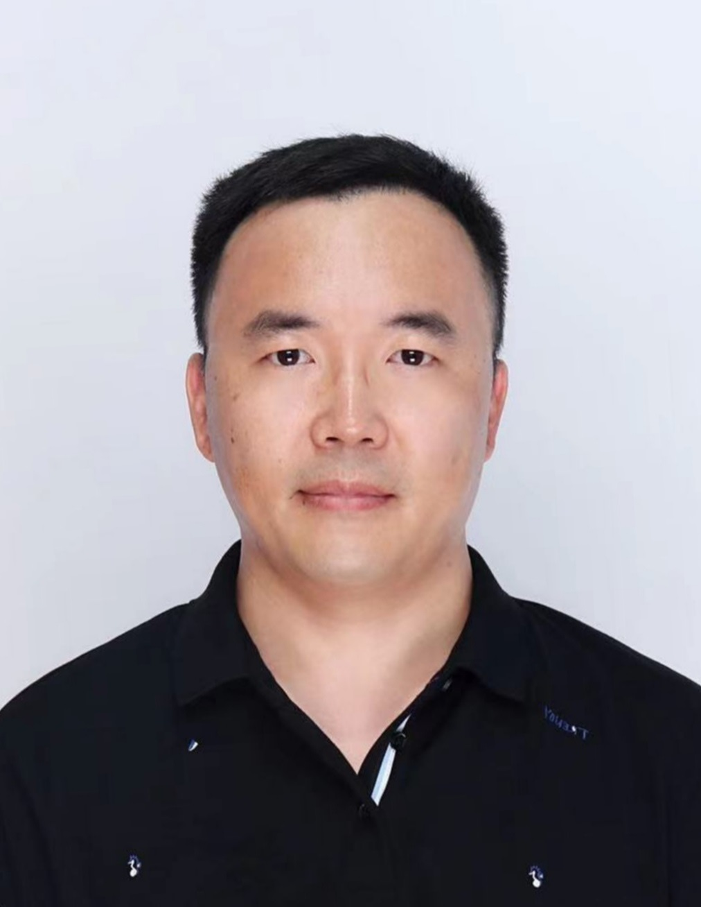 Zhenguo Shi