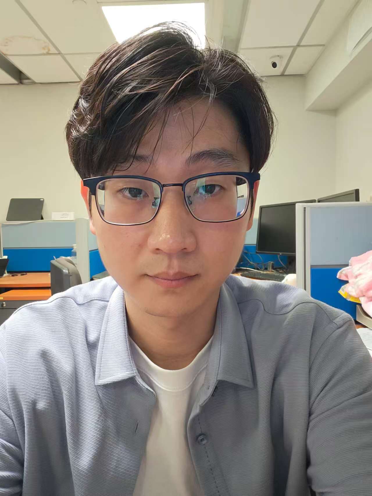 Yingpeng Du