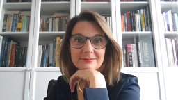 Nayia Cominos