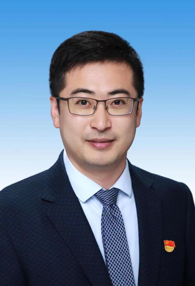 Liang Dong
