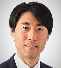 Yoshifumi Tamura