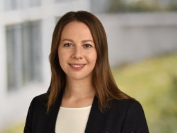 Amelie V. Guntner