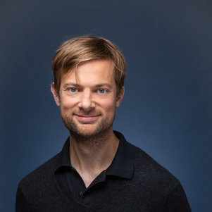 Greg.E. Bokinsky