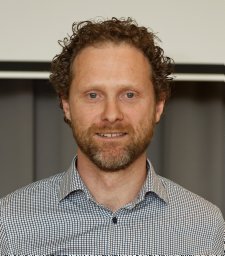Simon Bush