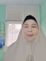 Neni Heryani