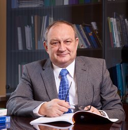 а грудзинский