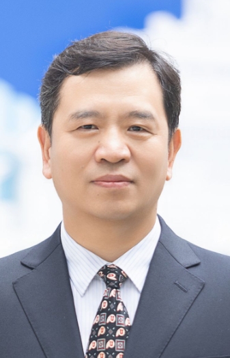 Wenbo Lu