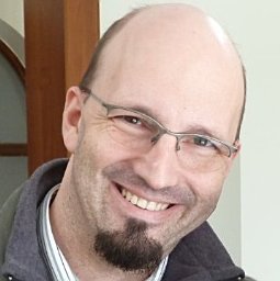 Péter Csuti