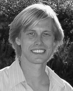 Erik J. Skogen