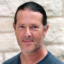 Paul Umbanhowar
