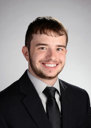 Dakota R Robarts
