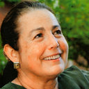 Gloria Arratia