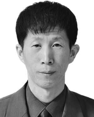 Zhengxun Song