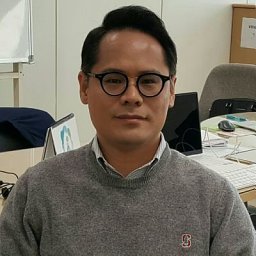 Taejin Yoon