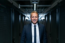 Dirk Hecker
