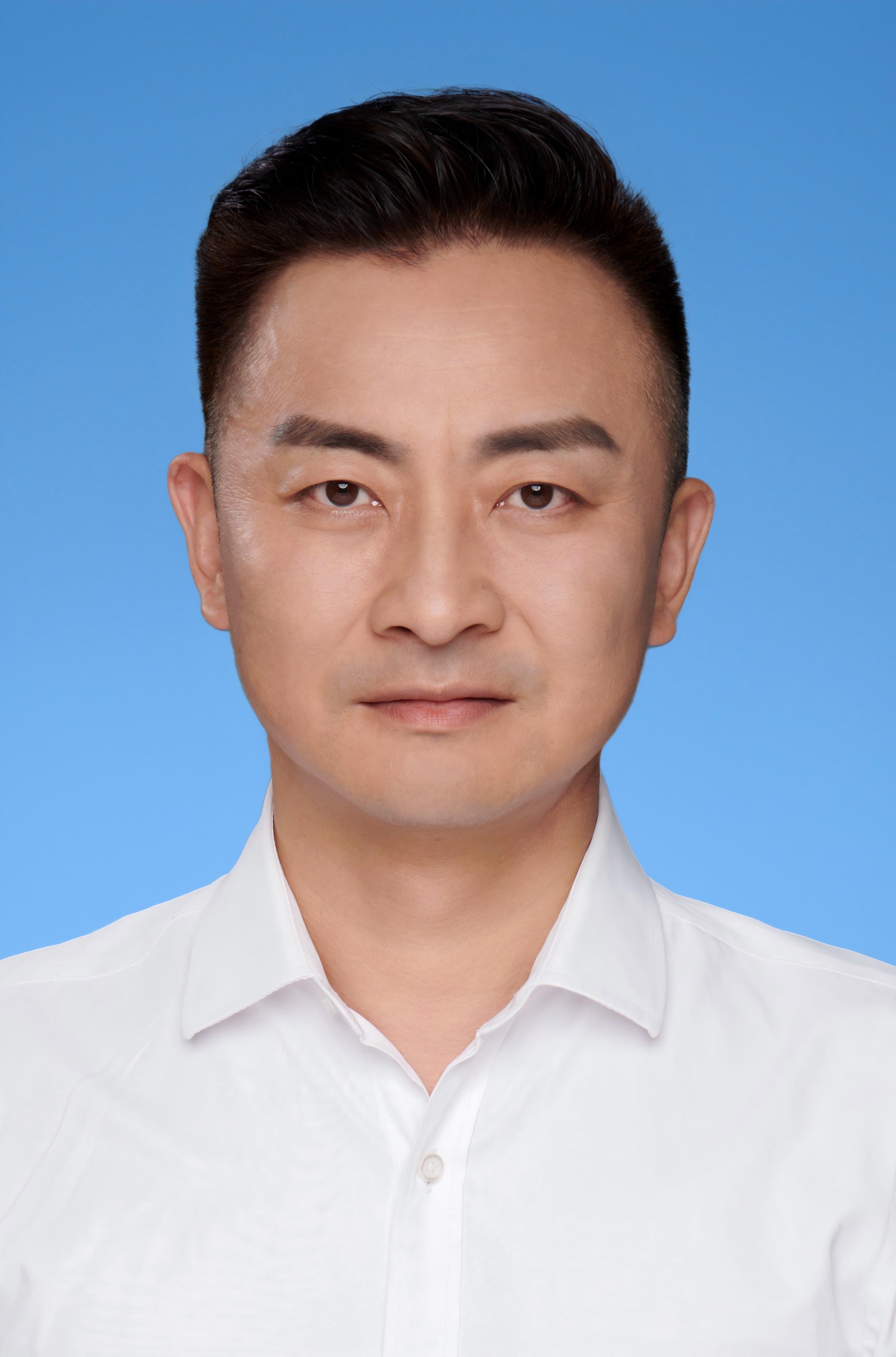 Qingchuan Zheng