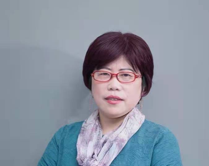 Yindi Huang