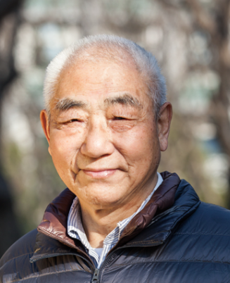 Xincheng Zhou
