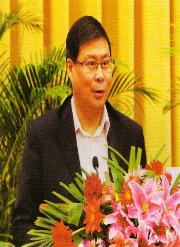 Junfeng Wang