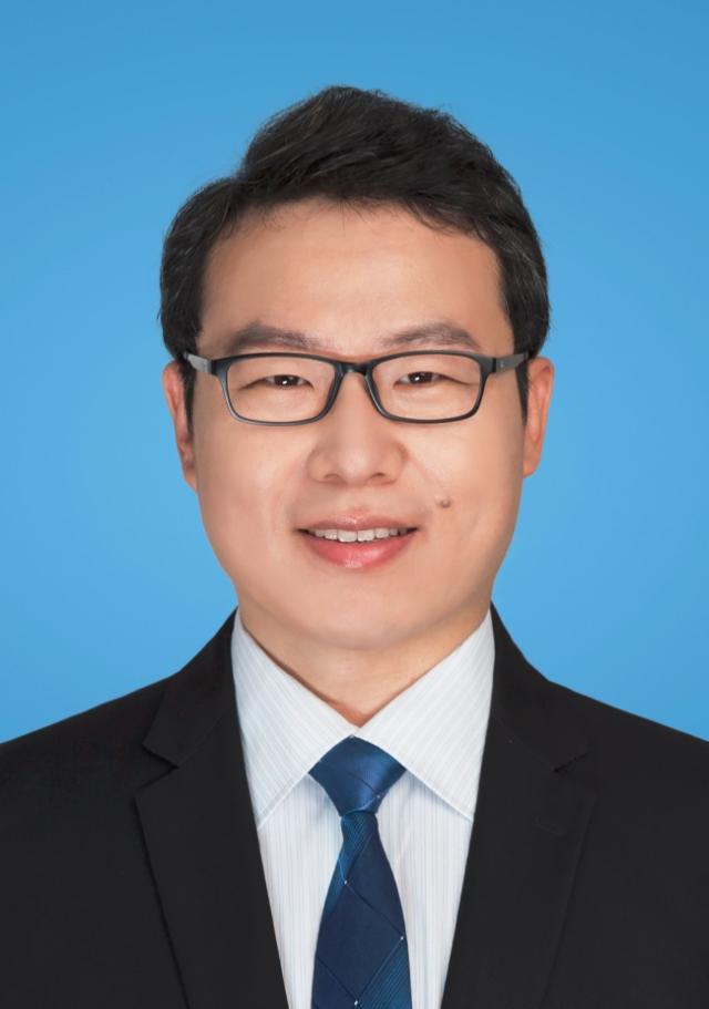 Xianfeng Tang