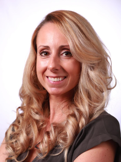 Jennifer E Merrill