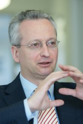 Stefan C. Wolter