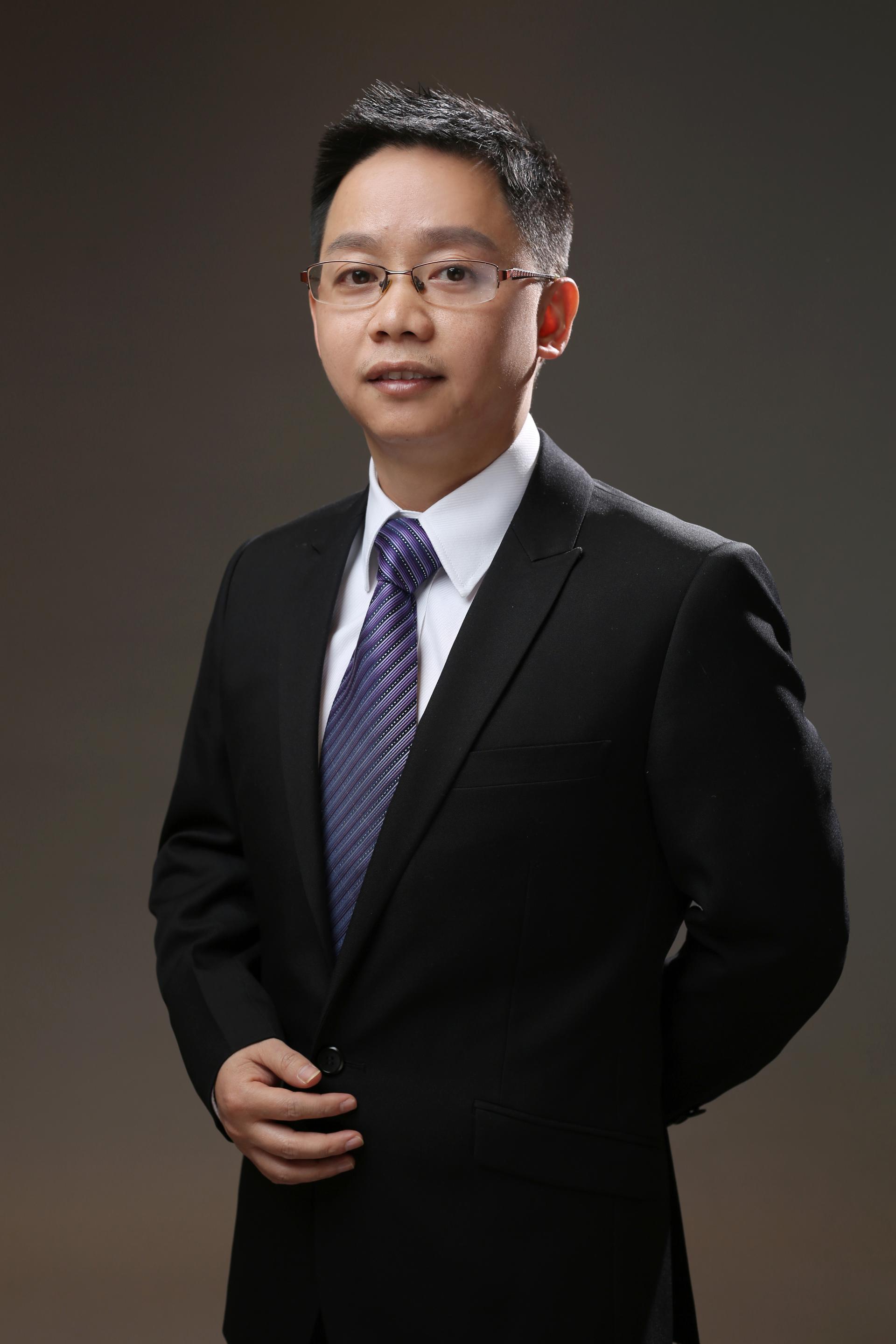 Kuojun Yang